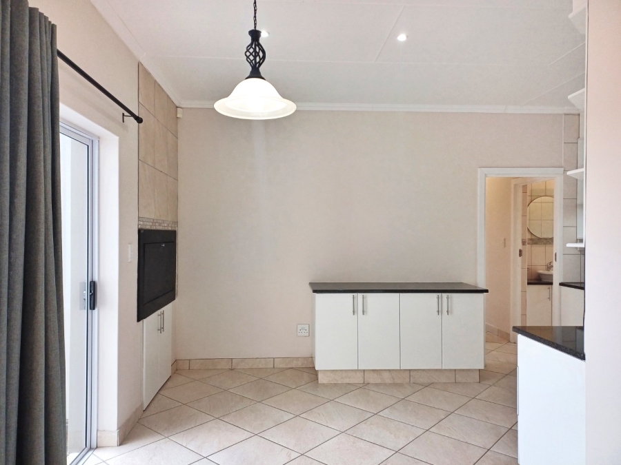 3 Bedroom Property for Sale in Fraaiuitsig Western Cape
